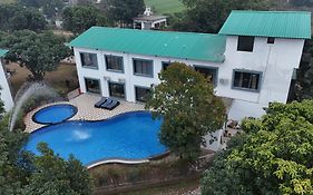 Wonderwood Corbett Resort -1Min Walk To River With Deep Jungle Trail